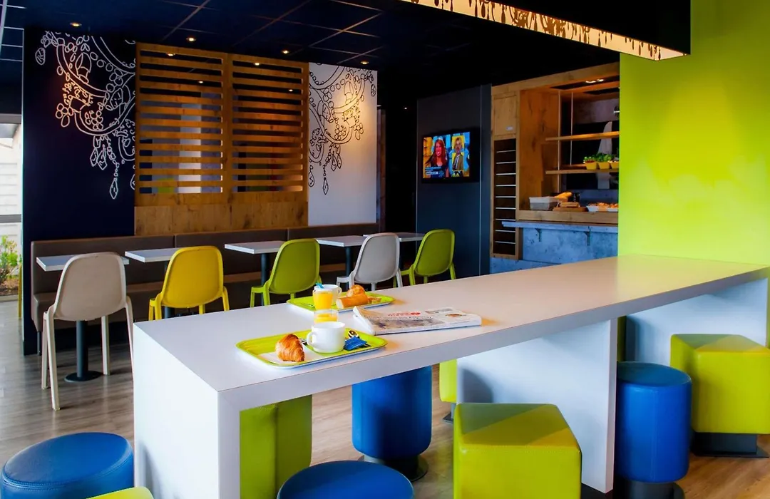 Ibis Budget Vannes-1